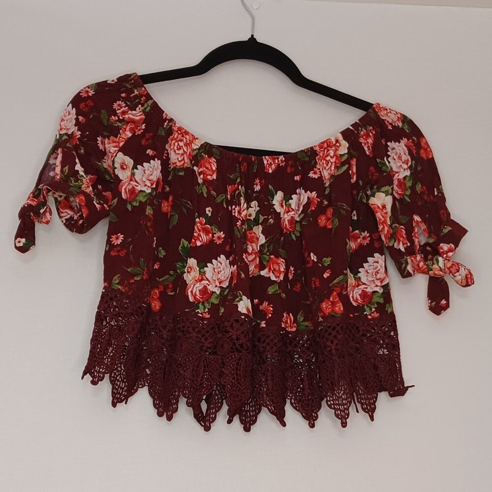Women's IRIS Red Floral Off the Shoulder Crop w/Crochet bottom Summer/Spring Top - Picture 2 of 10